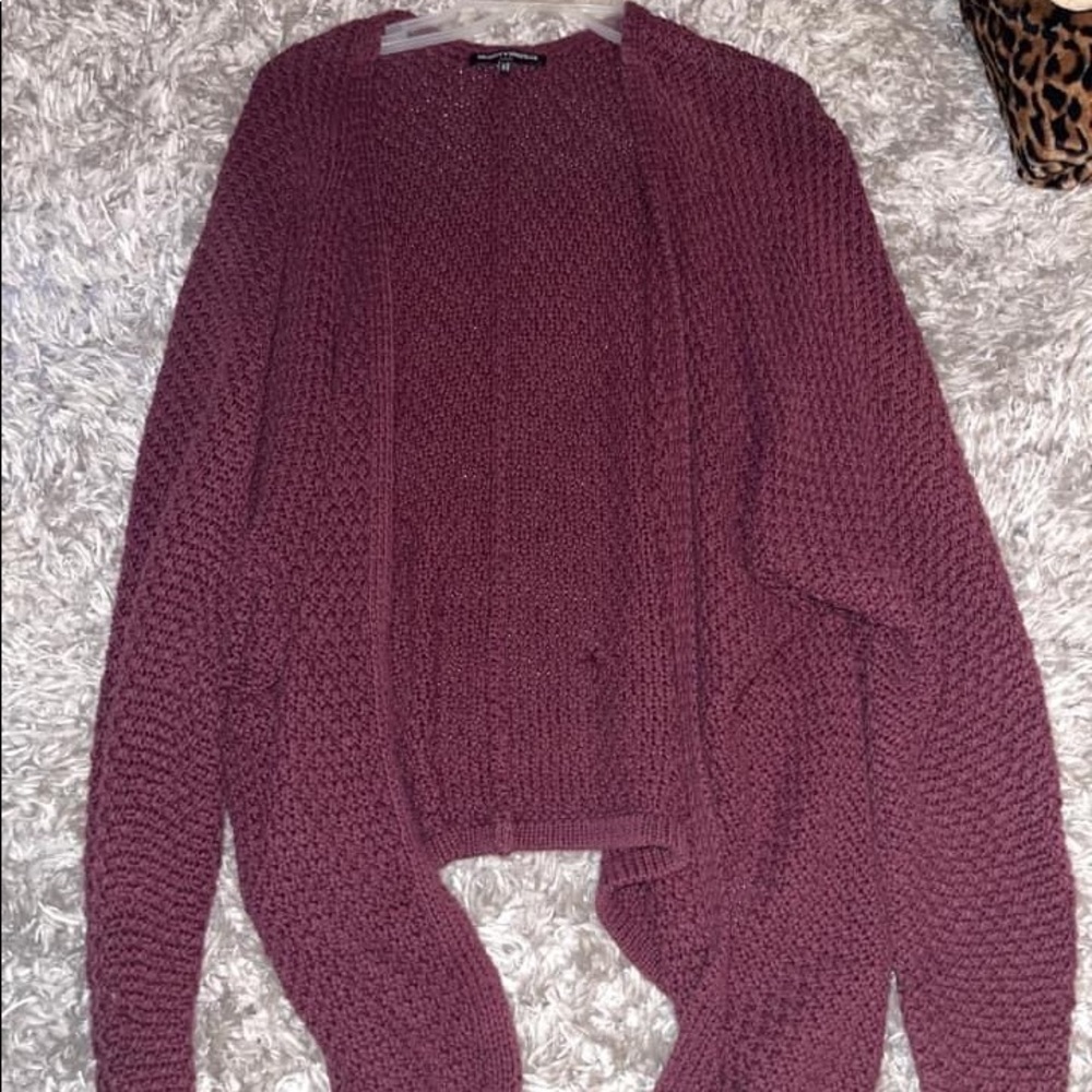 Brandy Melville sweater